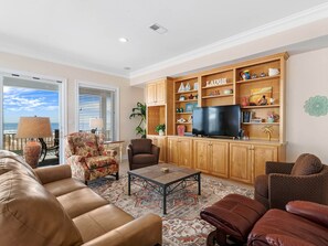 Smart TV, DVD player, stereo