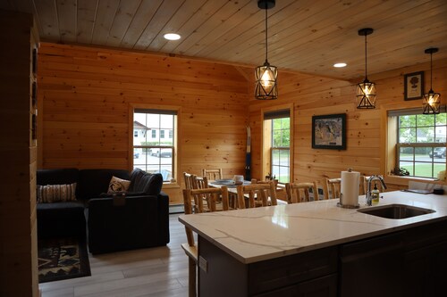 Newly Built Home: Perfectly Located Near Loon Mountain & Downtown Lincoln, NH!