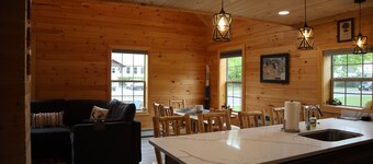 Newly Built Home: Perfectly Located Near Loon Mountain & Downtown Lincoln, NH!