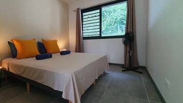 2 makuuhuonetta, Wi-Fi, vuodevaatteet