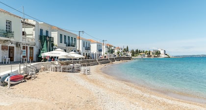 Studio 'Martha's House' with Sea View, Wi-Fi and Air Conditioning