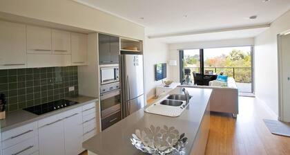 Beach Karma - Three-Bedroom Beachside Escape with Heated Communal Pool in Agnes Water