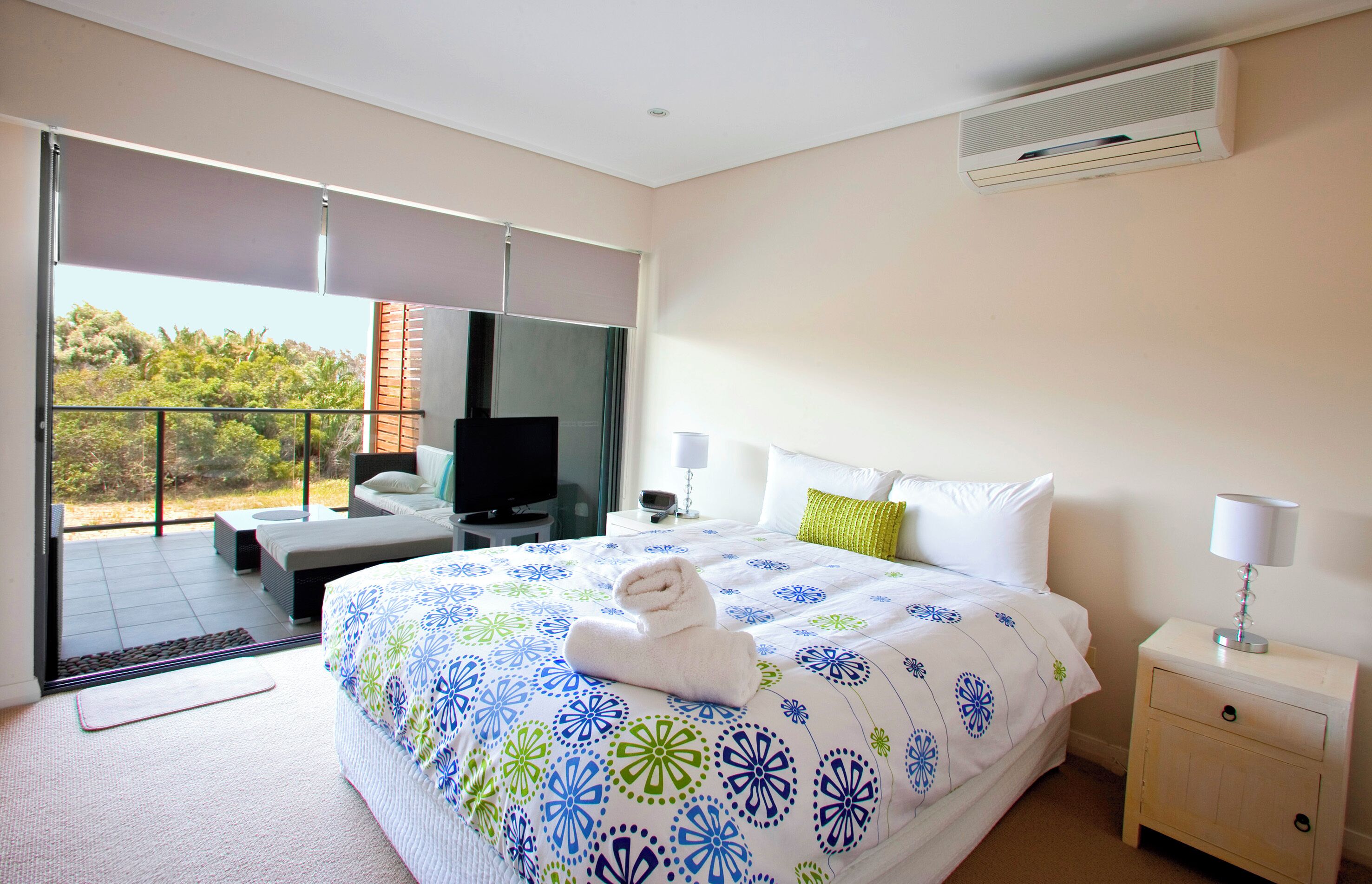 3 makuuhuonetta, silitysrauta/-lauta, ilmainen Wi-Fi, vuodevaatteet