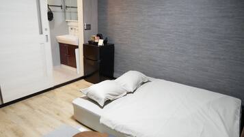 1 chambre, bureau, Wi-Fi gratuit, draps fournis