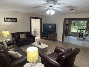 Smart TV, DVD player, books