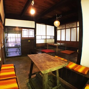 Dining - One group per day A site of 5000 tsubo / Kagagun Okayama (Kagagun)