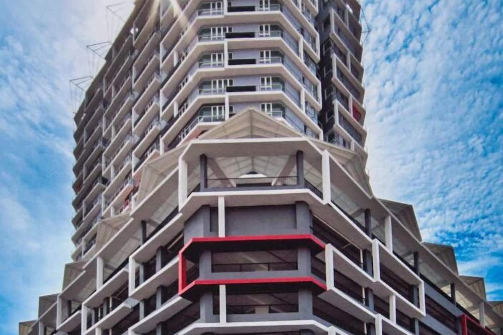Octagon Premium Ipoh Homestay