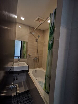 Hair dryer, bidet, towels, soap - Your Minimalist One Bedroom Home with Pool with WiFi & Netflix (Lapu-Lapu City)