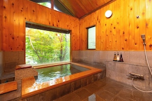 Spa - A cottage with a hot spring surrounded by nature - Rent a whole house / Yufu Ōita (Yufu)