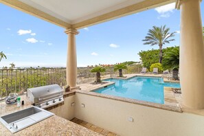 Pool - Exclusive Golf Villa ~ Close 2 Beach ~Private Pool (Noord)