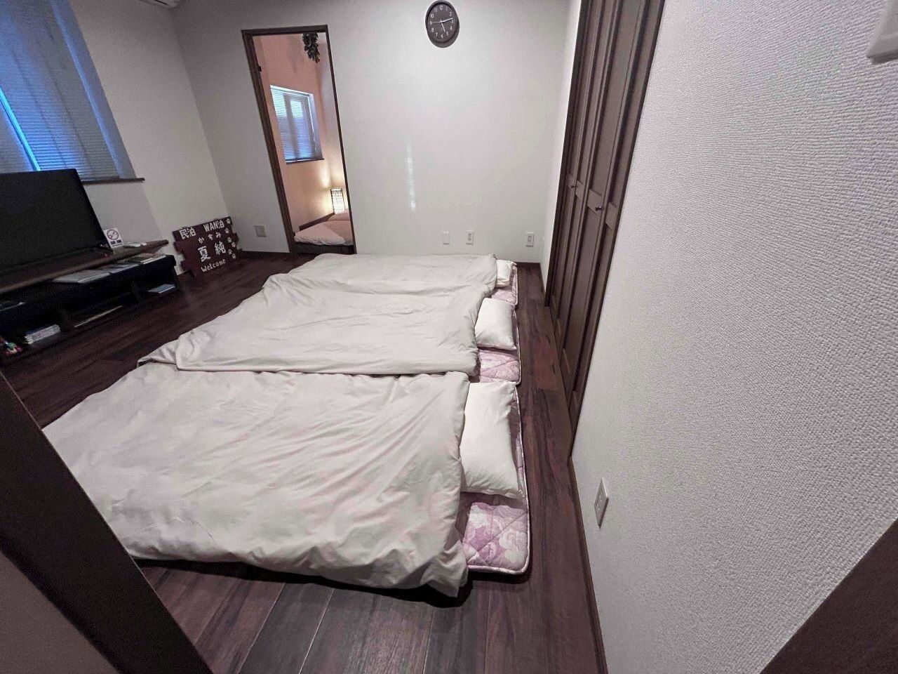 2 間睡房、書桌、免費 Wi-Fi、床單