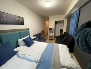 1 habitación, escritorio, wifi gratis y ropa de cama