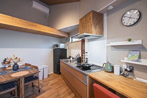 Fridge, microwave, cookware/dishes/utensils