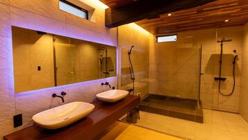 風筒、提供毛巾