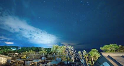 Breakfast included Deluxe single Bath and toilet included / Higashimurogun Wakayama