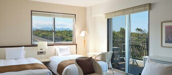 Breakfast included 2nd floor superior twin with bath and toilet / Higashimurogun Wakayama