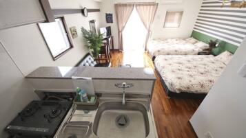 1 bedroom, desk, iron/ironing board, free WiFi