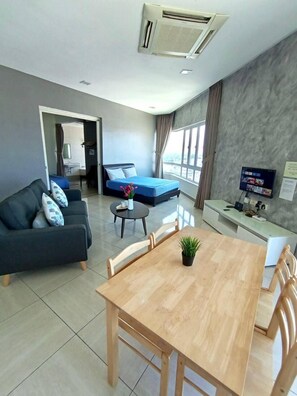 Apartment | Wohnbereich | Smart-TV