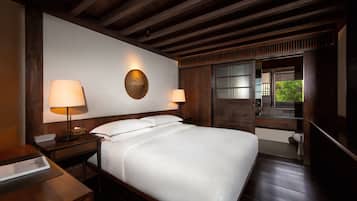 Superior Room | Free WiFi, bed sheets