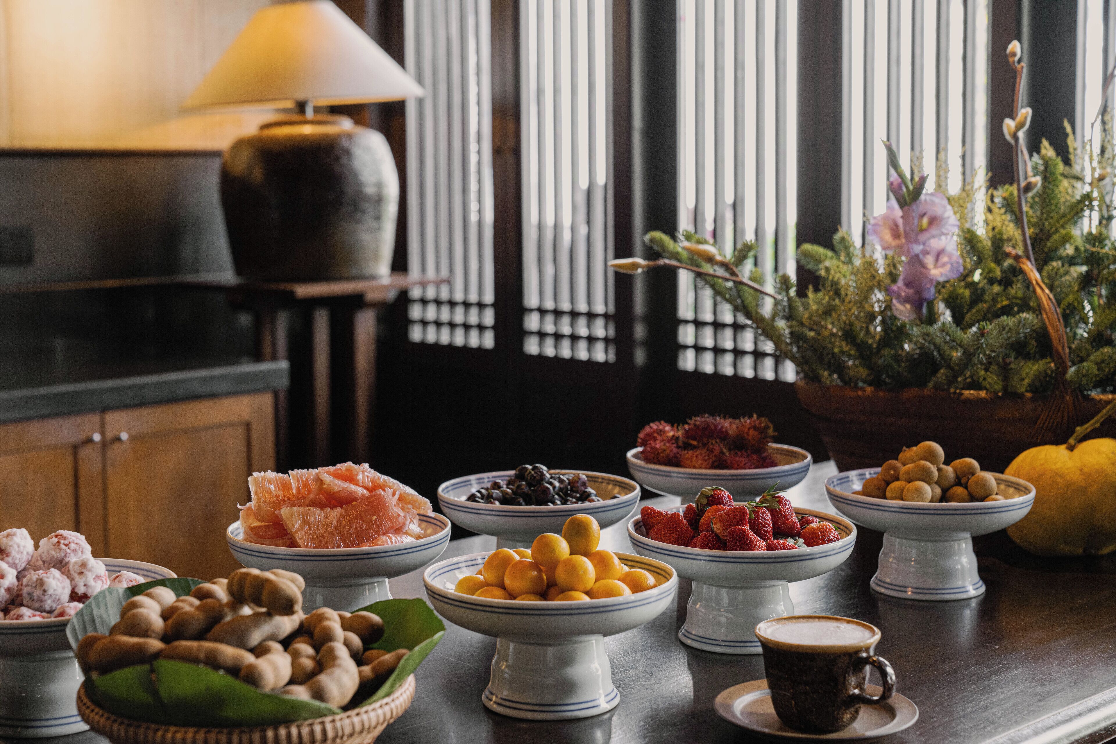 包含每日当地美食早餐