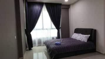 3 bedrooms, desk, blackout curtains, iron/ironing board