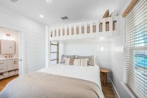 4 Schlafzimmer, Bügeleisen/Bügelbrett, WLAN, Bettwäsche