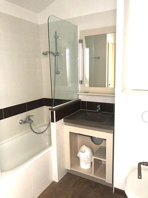 Unclassified image, 4 of 45, button - Residence Cap Esterel By Actisource  (Saint-Raphael)