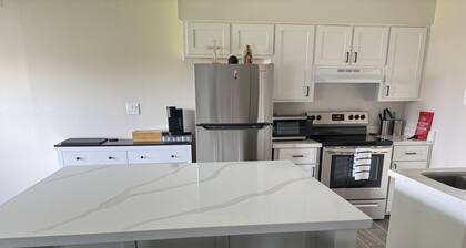 Quaint and quiet home away from home!