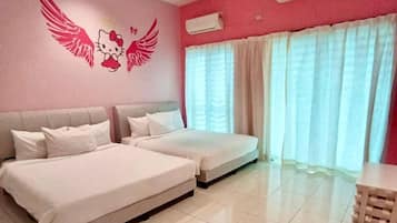 4 bedrooms, desk, blackout curtains, iron/ironing board