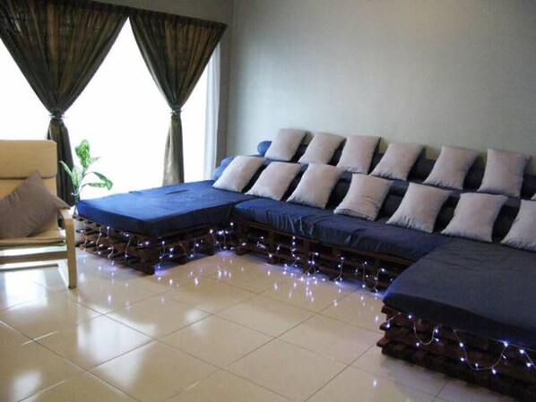 Smart TV de 27 pulgadas con canales por satélite