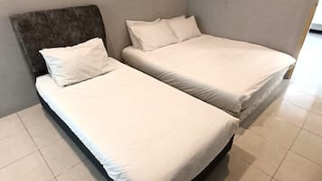 4 bedrooms, desk, blackout drapes, iron/ironing board
