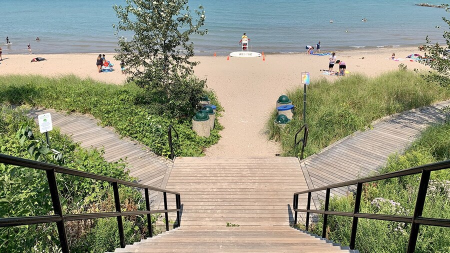 Beautiful Luxury Suite A Shorewood Home