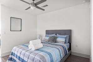 1 bedroom, iron/ironing board, free WiFi, bed sheets