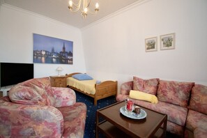 TV - Villa Wilhelma Apartment 21 - Villa Wilhelma Strandallee 146 (Timmendorfer Strand)