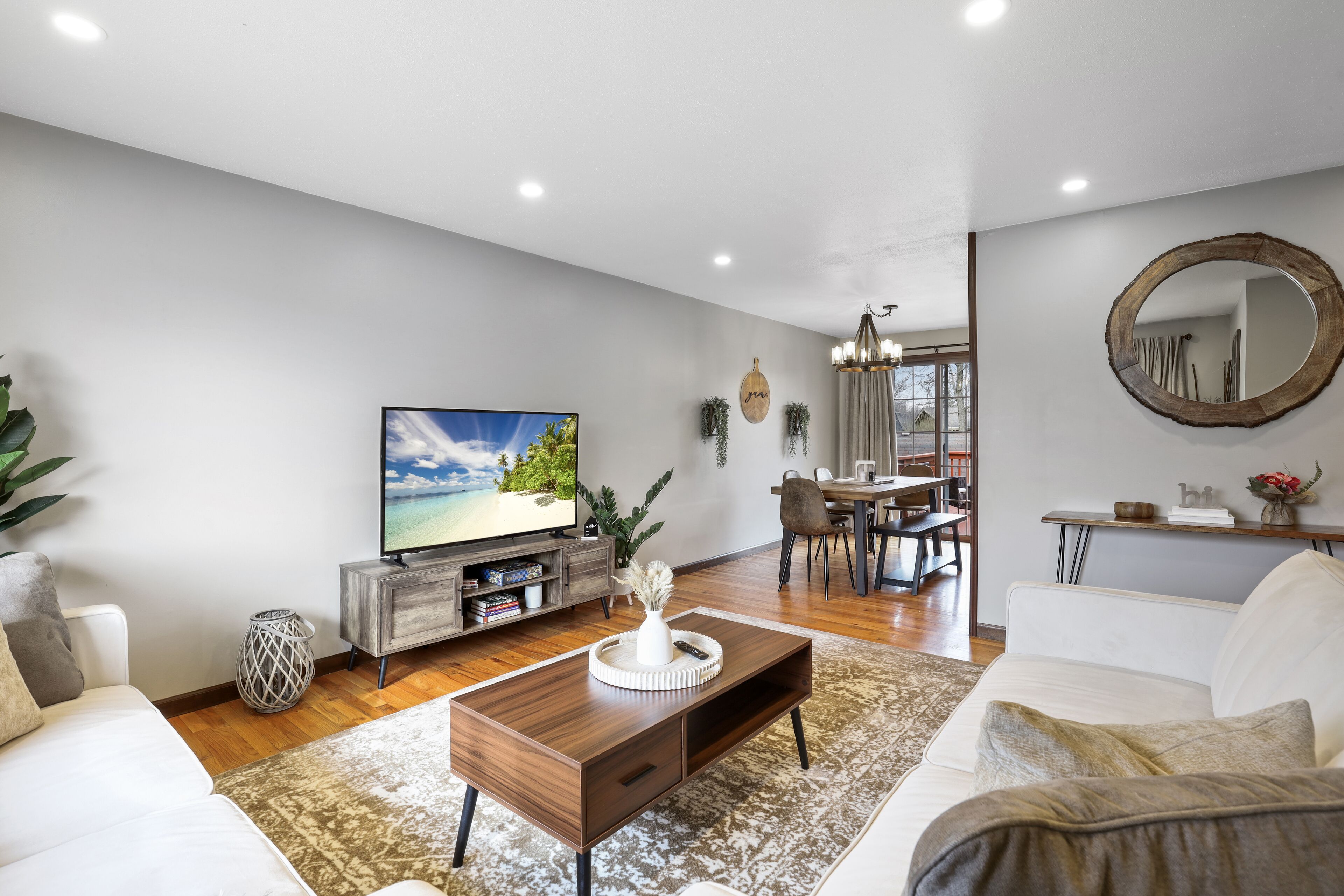 Paradise 4BR’s w/ Pool & Games 