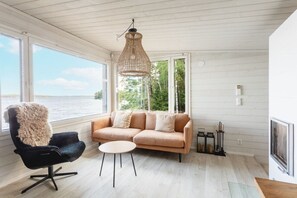 TV, peis og stereoanlegg