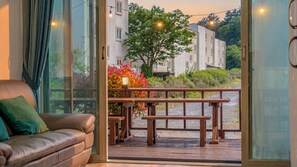 Basic Room, 2 Bedrooms (102) | 1 bedroom, free WiFi - Suncheon Romance Pension (Suncheon)