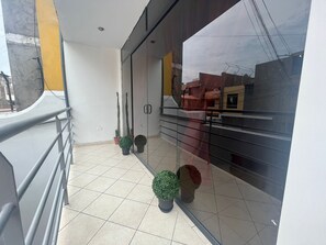 Exterior detail - Departamento acogedor (Trujillo)