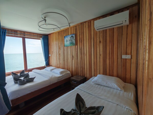 Deluxe Double or Twin Room, Sea View