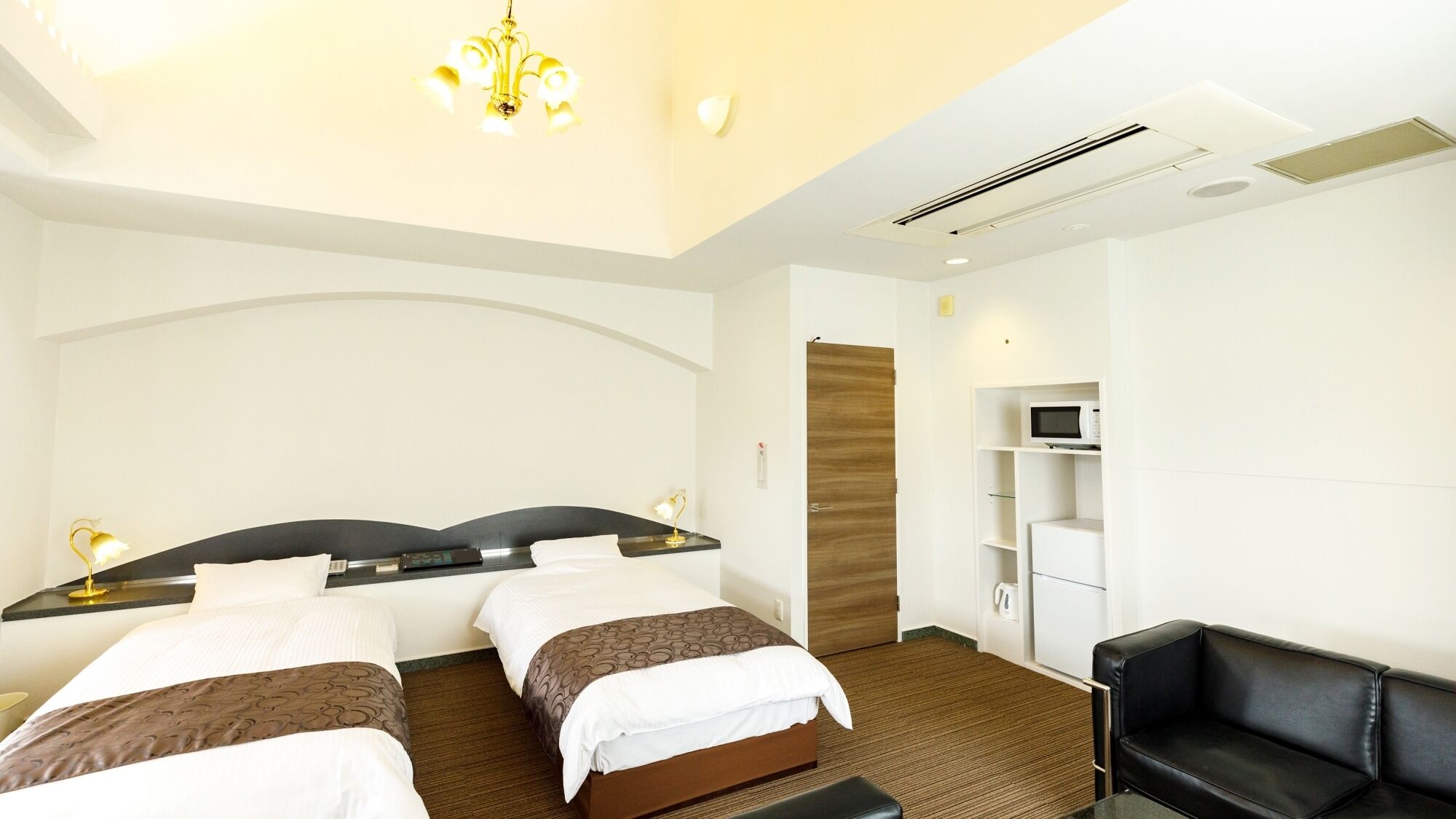 In-room safe, desk, blackout curtains, free WiFi
