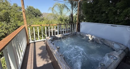 Hot Tub, Garden Patio, Canopy Bed - The Zen Den