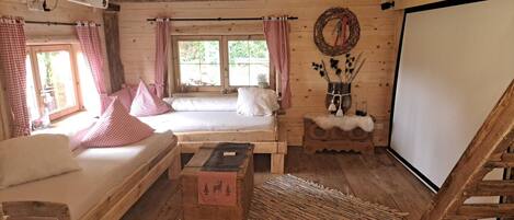 2 chambres, fer et planche à repasser, accès Internet, draps fournis