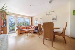 Fernseher, Stereoanlage