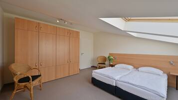 3 chambres, fer et planche Ă repasser, Wi-Fi gratuit, draps fournis