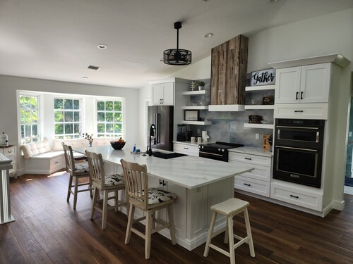 Tropical Dreams Estate