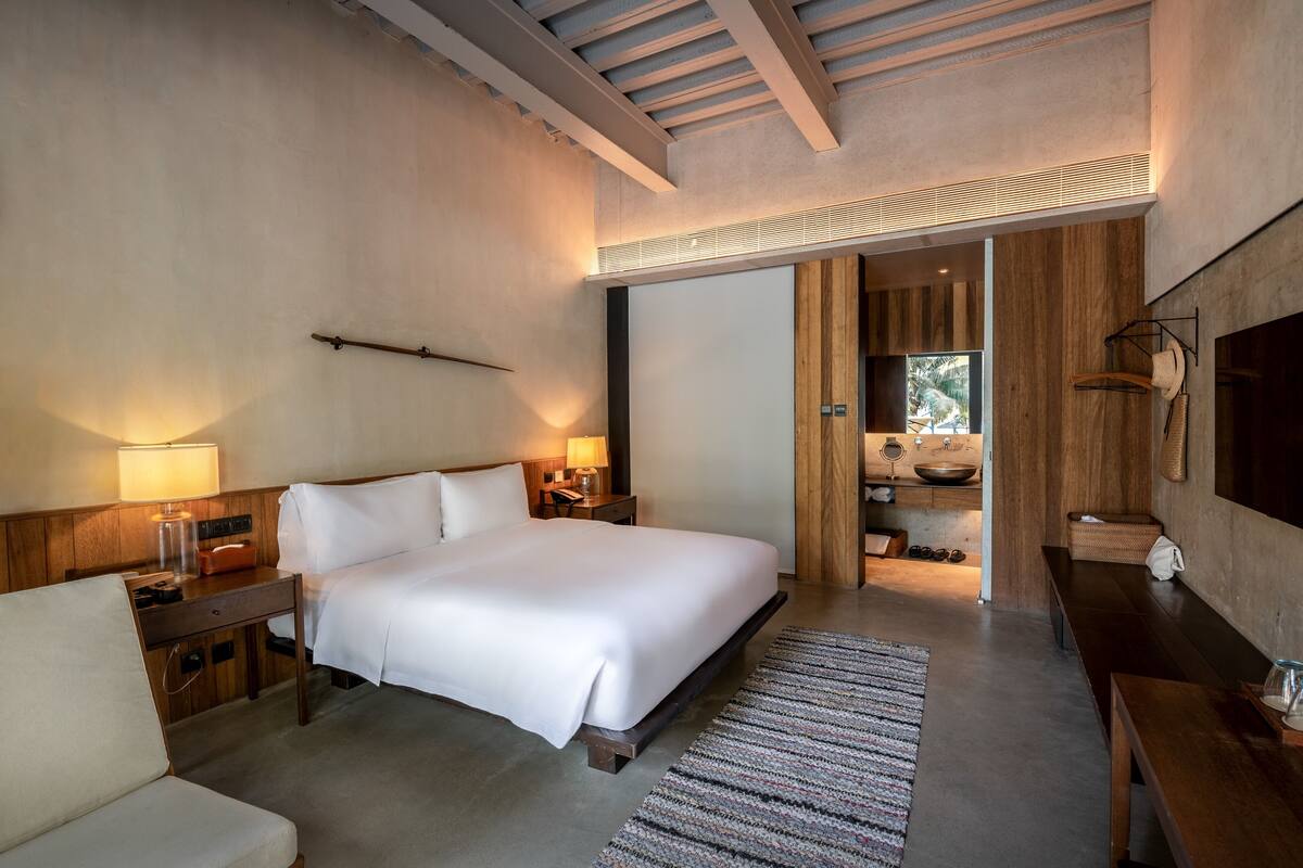 Superior Double Room, Sea View | Premium bedding, free WiFi, bed sheets