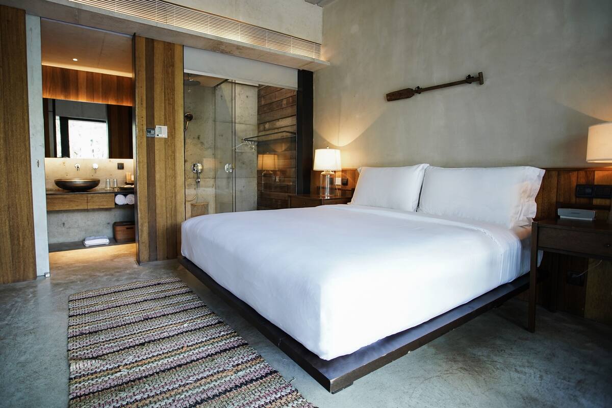 Superior Double Room, Garden View | Premium bedding, free WiFi, bed sheets