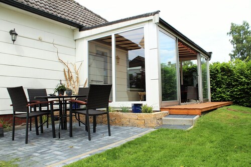 Bungalow 'Ferienhaus Seaside' with Private Terrace, Private Garden and Wi-Fi
