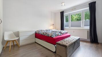 1 bedroom, free WiFi, bed sheets