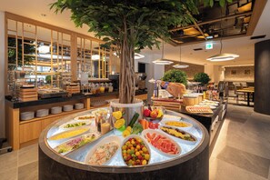 每日供应自助式早餐（需付费）